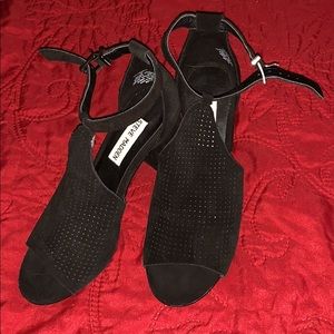 Steve Madden black heels